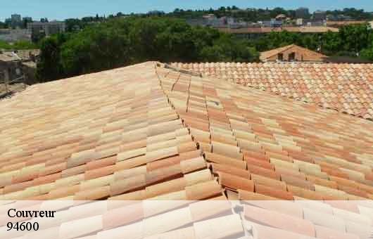 Couvreur 94600